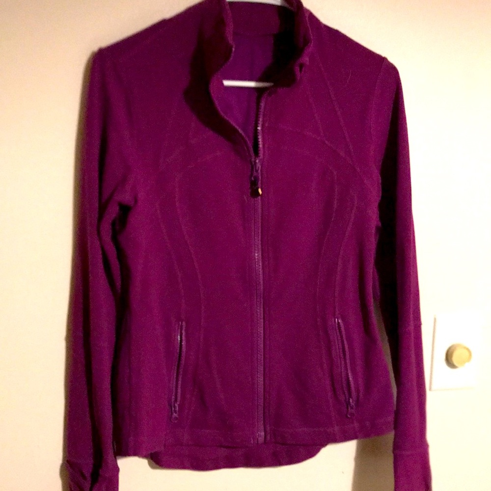 Lululemon purple sports jacket size m